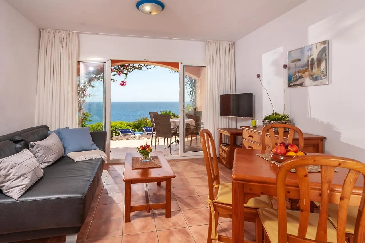 Residencial Playa Mar Apartment Cala Mandia